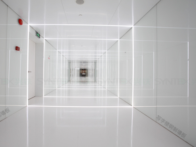 酒店裝修是選擇用集成墻板還是鋼制復合墻板呢？